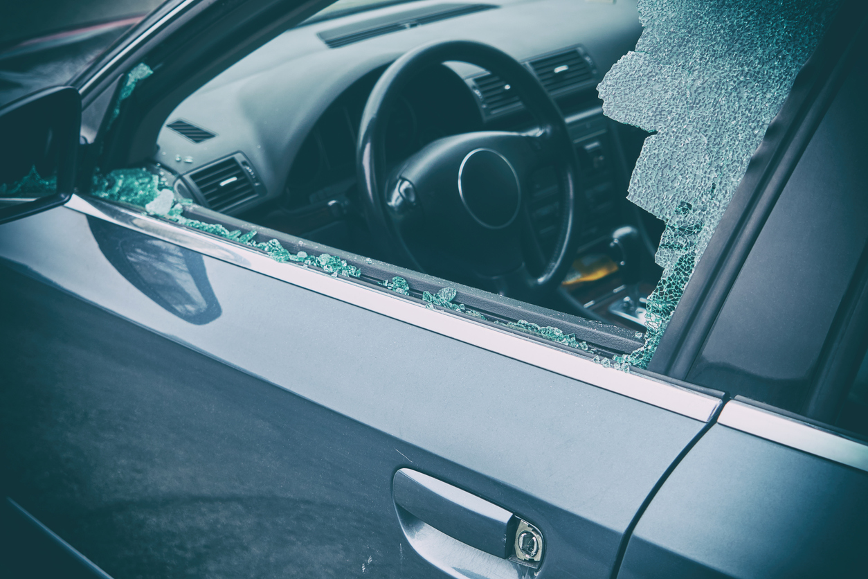 How Much Does It Cost to Replace a Car Window?