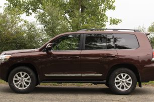 Image for Longest-Lasting Cars to Reach 200,000 Miles and Beyond