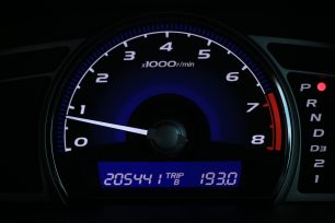 Image for How Many Miles Can a Car Last?