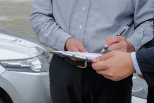 Image for What Is VIN Tracing? A Complete Guide To Protecting Your Vehicle Purchase